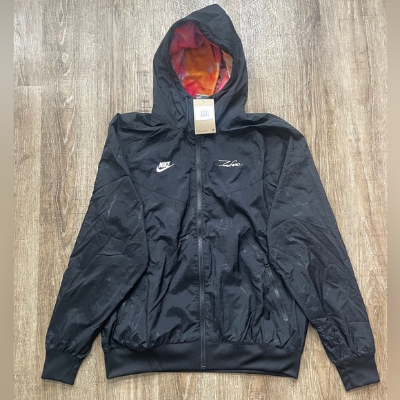 Nike Futura Mens Breaking Windrunner Jacket Black Sz Medium HF7820-010 - Picture 1 of 6